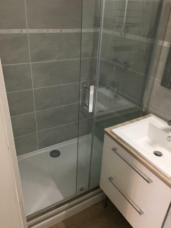 Appartement T2 de 40m2 refait à neuf pour vous ! Climatisé La Grande-Motte Exterior foto
